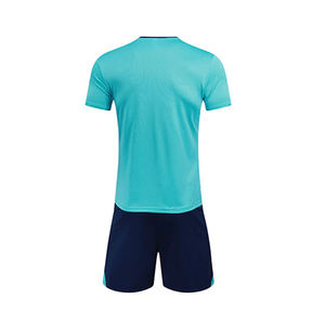 Uniforme d'entraînement de football léger de haute qualité pour hommes Logo personnalisé Ensemble de vêtements de sport confortables Service OEM pour adultes - Product Image 2