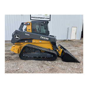 Cargador compacto con ROC de 3.700 + lb, controles EH ISO, sistema hidráulico de alto flujo y conducción suave en terrenos ásperos - Product Image 3