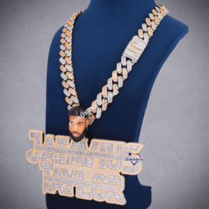 Personalizado 925 Plata VVS Moissanite Hip Hop colgante cadena Iced Out Nombre y cara Collar para hombres joyería - Product Image 3