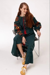 Vestido largo ucraniano de diseñador de manga larga con globo bordado hasta el suelo para mujer, ropa de fiesta - Product Image 3