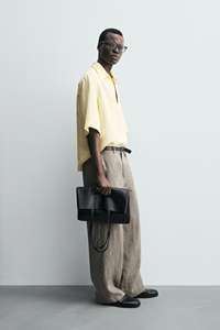 เสื้อโปโลเนื้อผ้าพรีเมี่ยมมีสไตล์นุ่มสบายและทนทานเหมาะสำหรับใส่ในชีวิตประจำวันแบบสบายๆหรือในที่ทำงานแบบมืออาชีพ - Product Image 3