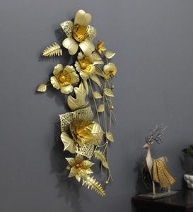 Branches d'art mural en aluminium et fer avec fleurs Derniers designs Finitions dorées Meilleurs prix Articles de décoration murale pour le salon - Product Image 4