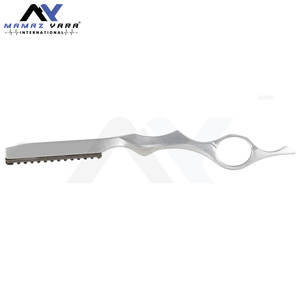 Rasoir de bord professionnel pour coiffer la conception de poignée confortable avec des caractéristiques de coupe de cheveux légères et équilibrées - Product Image 2