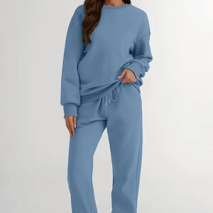 Conjunto Deportivo de Invierno para Mujer de Alta Calidad, Diseño Sólido con Hombros Caídos, Ropa Urbana Personalizada, Fabricante Mayorista, 100% Algodón - Product Image 1