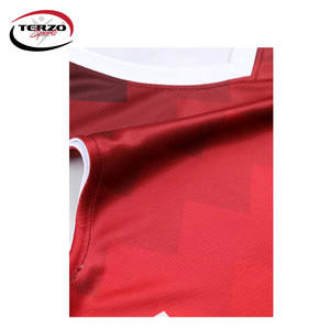 Uniforme de basket-ball pour jeunes personnalisé de haute qualité Nouveautés Vêtements de sport de plein air Plus Size Option - Product Image 6