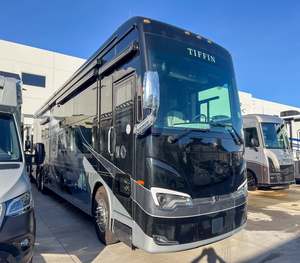 Camping-car Tiffin Allegra BUS 45BTP 2026 prêt à la vente - Product Image 1