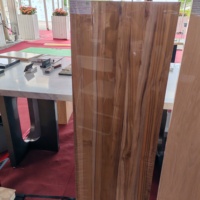 Planches en bois de teck massif Jiusi Woods, chants collés, bois dur, conception et dimensions OEM ODM