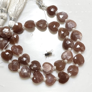 Venta al por mayor 10MM Natural marrón Chocolate Moonstone facetado forma de corazón Briolette Beads Vertical Drill Stone Beads - Product Image 1