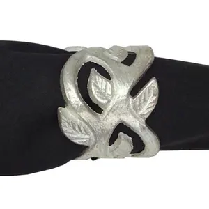 Stylish Silver Plated Metal <b>Napkin</b> Ring Hot Selling Wedding Dinner Table Equipment <b>Napkin</b> <b>Holder</b> Unique Stylish for Parties - Product Image 1