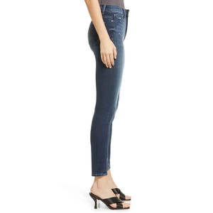 Nuevo Diseño Moderno con Logotipo Personalizado, Pantalones Vaqueros de Lona para Mujer, Ropa Urbana de Verano, Venta Directa de Fábrica, OEM, Cintura Media - Product Image 3