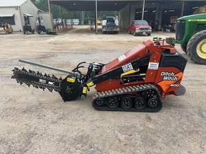 Chargeuse sur pneus Ditch Witch SK900 2024 avec moteur Yanmar, haute efficacité, garantie de 4 ans - Product Image 4