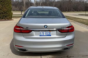 2019 740i xDrive Tubo 6 cylindres AWD - Product Image 5