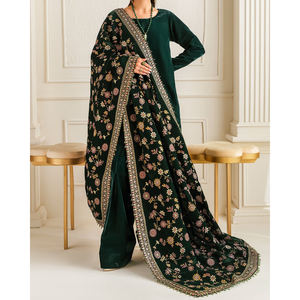 Châle en velours pour femme, hiver, couleur et taille personnalisables, durable, logo personnalisé, vente en gros, prix direct usine, haute qualité - Product Image 3