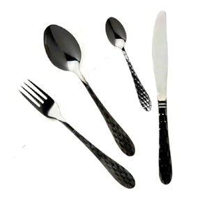 Juego de cubiertos de acero inoxidable con mango martillado en elegante acabado plateado perfecto para bodas y ocasiones especiales - Product Image 1