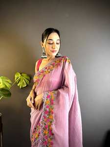 El último Sari de encaje de hilo de seda de tejido de diseñador de FabZone - Product Image 3