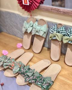 Chausson en jonc de mer écologique: confort durable des joncs de mer pour le camping, les voyages et les loisirs, parfaitement réutilisable et chaussures - Product Image 2