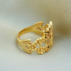 New Wholesale Fashion Charm 14k Gold Plated Butterfly Big Beautiful Band Ring for Women Girl Brass Jewelry Insect Accessories - Product Image 4