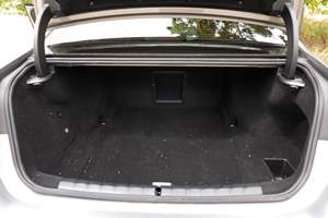 2023 i7 xDrive60 AWD, Equipamiento de Alta Gama, Interior Tartufo - Product Image 2