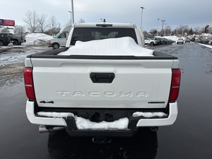 โตโยต้า ทาโคมา ปี 2025 ขับเคลื่อน 4 ล้อ 2.4 ลิตร สภาพดี พร้อมส่ง - Product Image 5