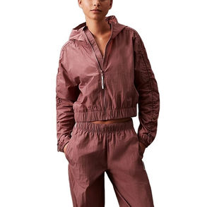 Ensemble survêtement femme personnalisable en nylon 2 pièces, veste coupe-vent à capuche et pantalon avec poignets élastiques - Product Image 5