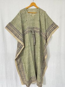 Jaipuri ชุดเดรสยาวผ้าฝ้ายพิมพ์ลายสำหรับเพื่อนเจ้าสาว, ชุดเดรสยาวคลุมชายหาด - Product Image 4