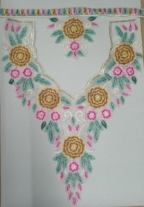 Col brodé haut de gamme avec patchs de travail à paillettes brillantes pour chemisier ethnique Saree robe style sur tissu net - Product Image 3