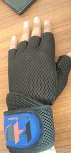 La mejor calidad, logotipo personalizado, venta al por mayor por un buen fabricante, nuevo estilo, el mejor material con la mejor tarifa para guantes de fitness para gimnasio, tarifa baja - Product Image 2