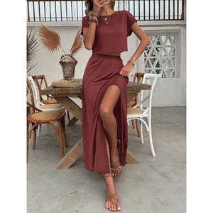 Conjunto de Dos Piezas para Mujer: Blusa Corta de Viscosa con Cuello Redondo y Falda Larga, 37763 - Naranja - Product Image 2