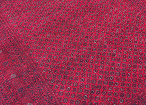 Tapis d'intérieur en soie nouée à la main afghane Mawri Gul de couleur marron foncé 298 cm x 383 cm pour la décoration de maison de luxe - Product Image 4
