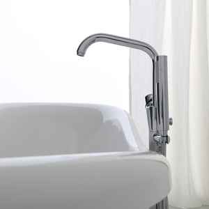 Bañera Independiente de Estilo Clásico con Patas en Plata Romanza, Diseño Elegante - Product Image 5