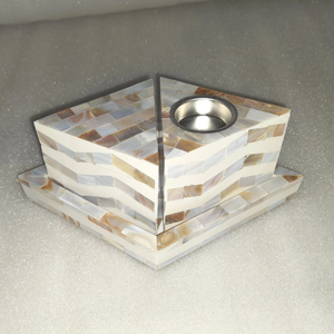 Ensemble de bakhoor électrique en nacre au design moderne et élégant avec chauffe-bougies - Product Image 1