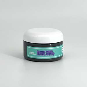 Gommage exfoliant pour le visage au sable noir, à utiliser sur le visage - Product Image 2