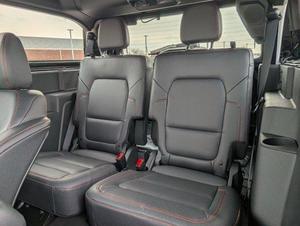 รถใหม่/มือสอง ปี 2025 ฟอร์ด บรองโก สโตรปเป้ อิดิชั่น เครื่องยนต์ 2.7L V6 กล้องมองหลัง 360 องศา รับน้ำหนักได้ 31-40 ตัน ระบบดีเซล/เบนซิน เกียร์อัตโนมัติ ขาย - Product Image 5