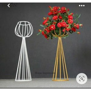 Admirable Juego de Soportes Decorativos Harlow de Metal con Recubrimiento en Polvo de Color Personalizado HI-84008 para Decoración de Bodas - Product Image 6