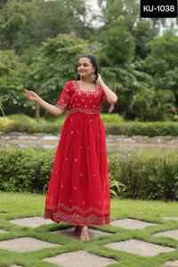 Style indien et pakistanais Premium Designer Readmade Faux Blooming Gowns avec broderie Zari Sequins Work Ethnic Wear Gowns - Product Image 3