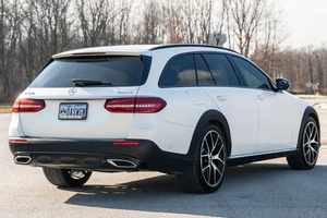 ( F&3 ) Mercedes-Benz E450 4Matic All-Terrain d'occasion 2021 - Product Image 2