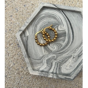 Vente en gros sous-verres en pierre grise marbrée pour la maison, le bureau ou le restaurant Design unique Décoration de la maison - Product Image 1