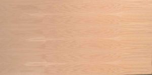 Planches de placage de bouleau de qualité supérieure - Écologiques, durables et résistantes à l'eau |   Design moderne pour les applications d'ameublement intérieur - Product Image 1