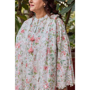 Ensemble 3 pièces en mousseline brodée et imprimée, avec dupatta brodée translucide à motifs, taille unique/XS/6XL pour événements - DN-62010 - Product Image 5