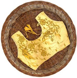 Hermosa Blusa Con Trabajo Hecho A Mano, Zari Y Trabajo De Hilo - Product Image 5