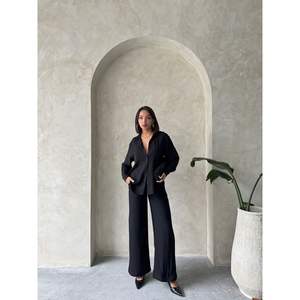 Pantalones de Lino Negro para Mujer Topshow, Producto al por Mayor - Product Image 4