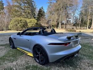 Jagu-ar F-Type 400 Sport AWD Convertible 2018 de uso limpio y certificado - Product Image 2