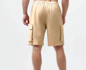 Short de course imperméable à séchage rapide pour homme Short de sport de jogging confortable avec logo personnalisé Short de fitness solide pour l'entraînement et l'entraînement - Product Image 2