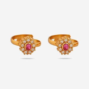 Anillo de Dedo Plateado con Baño de Oro para Boda, Compromiso o Regalo 165686 - Product Image 1