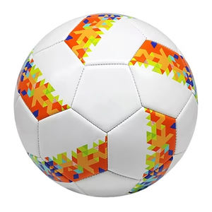 Balón de Fútbol de PU de Diseño Personalizado Ligero Directo de Fábrica para Entrenamiento, Alta Retención de Aire, Cosido a Máquina - Product Image 6