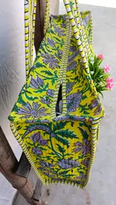 Sac fourre-tout matelassé en coton, sac à provisions en coton indien fait à la main pour femmes sac à bandoulière - Product Image 2