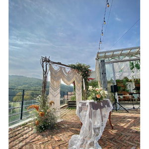 Arco de Boda de Macramé Hecho a Mano de Lujo, Elegante Decoración de Pared para Bodas - Product Image 2