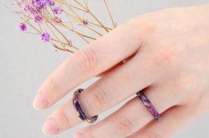 แหวนเรซิ่นหลากสีสัน ลดราคาสุดคุ้ม เหมาะสำหรับชุดลำลอง ชุดทำงาน หรืองานกลางคืน ราคาสุดพิเศษ - Product Image 5