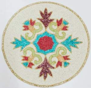 Meilleures ventes Dessous de verre à café perlé fait à la main Tapis et tampons Décoration de table Conception florale Produit le plus vendu - Product Image 5