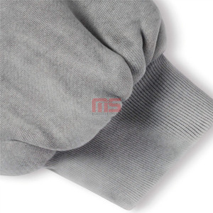 Sudadera con Capucha Gris para Hombre Mudassar Sports, Corte Regular, Estilo Casual Urbano con Bolsillo Delantero y Diseño Estampado - Product Image 3